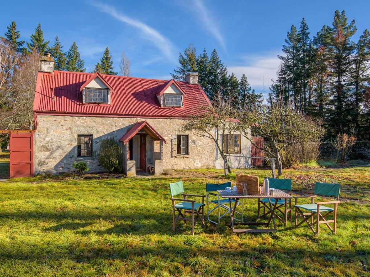 Wanaka Stone Cottage - Wanaka Holiday Home ภายนอก รูปภาพ