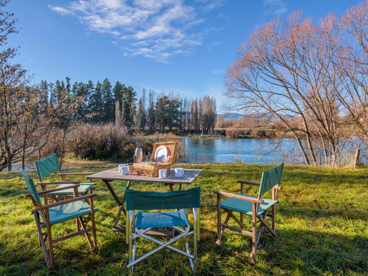 Wanaka Stone Cottage - Wanaka Holiday Home ภายนอก รูปภาพ