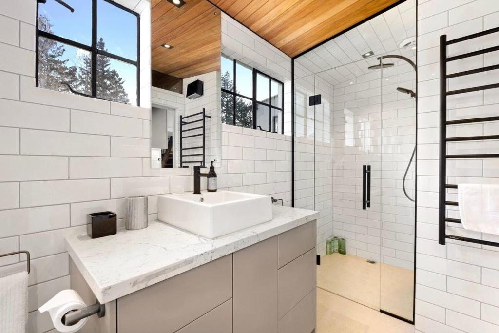 Wanaka Stone Cottage - Wanaka Holiday Home ภายนอก รูปภาพ