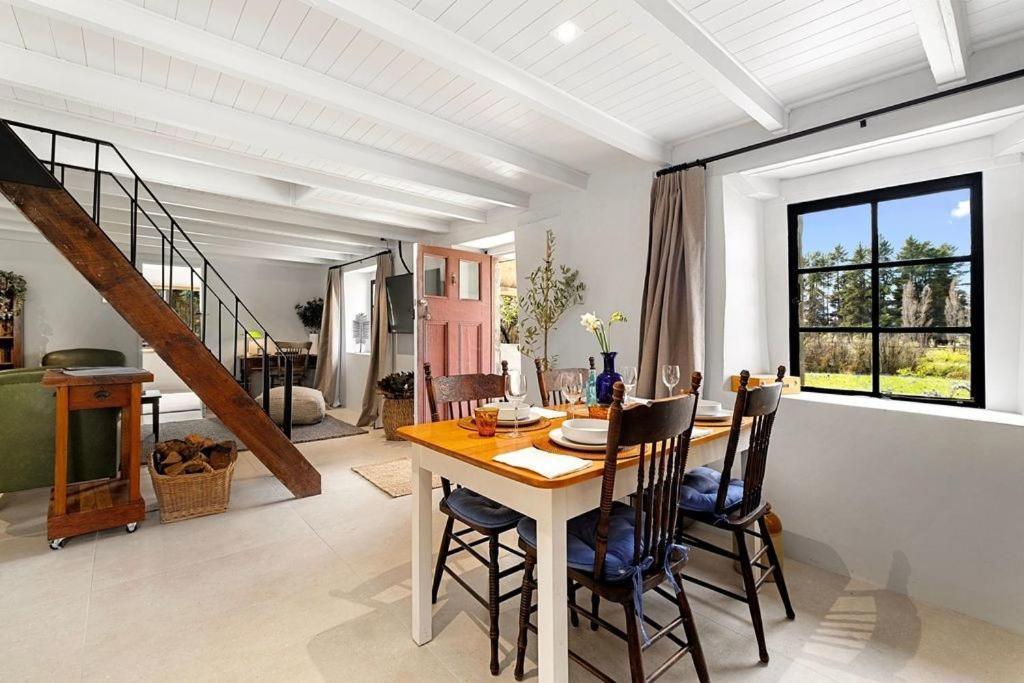 Wanaka Stone Cottage - Wanaka Holiday Home ภายนอก รูปภาพ